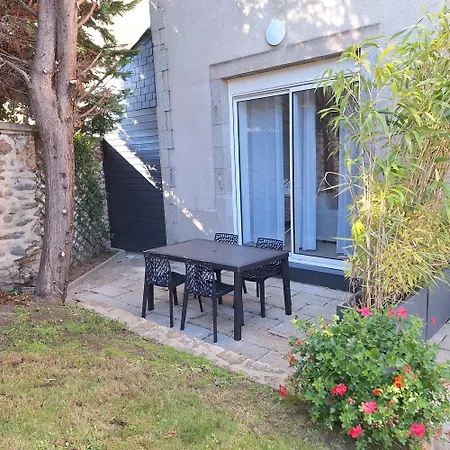 Daire Modern'-jardin-terrasse-centre *