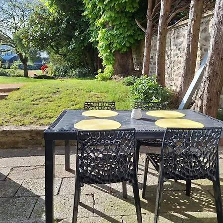 Modern'-jardin-terrasse-centre * Mayenne